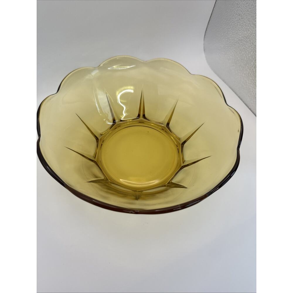 Anchor Hocking Scalloped‎ edge Amber Glass Bowl 8 inch